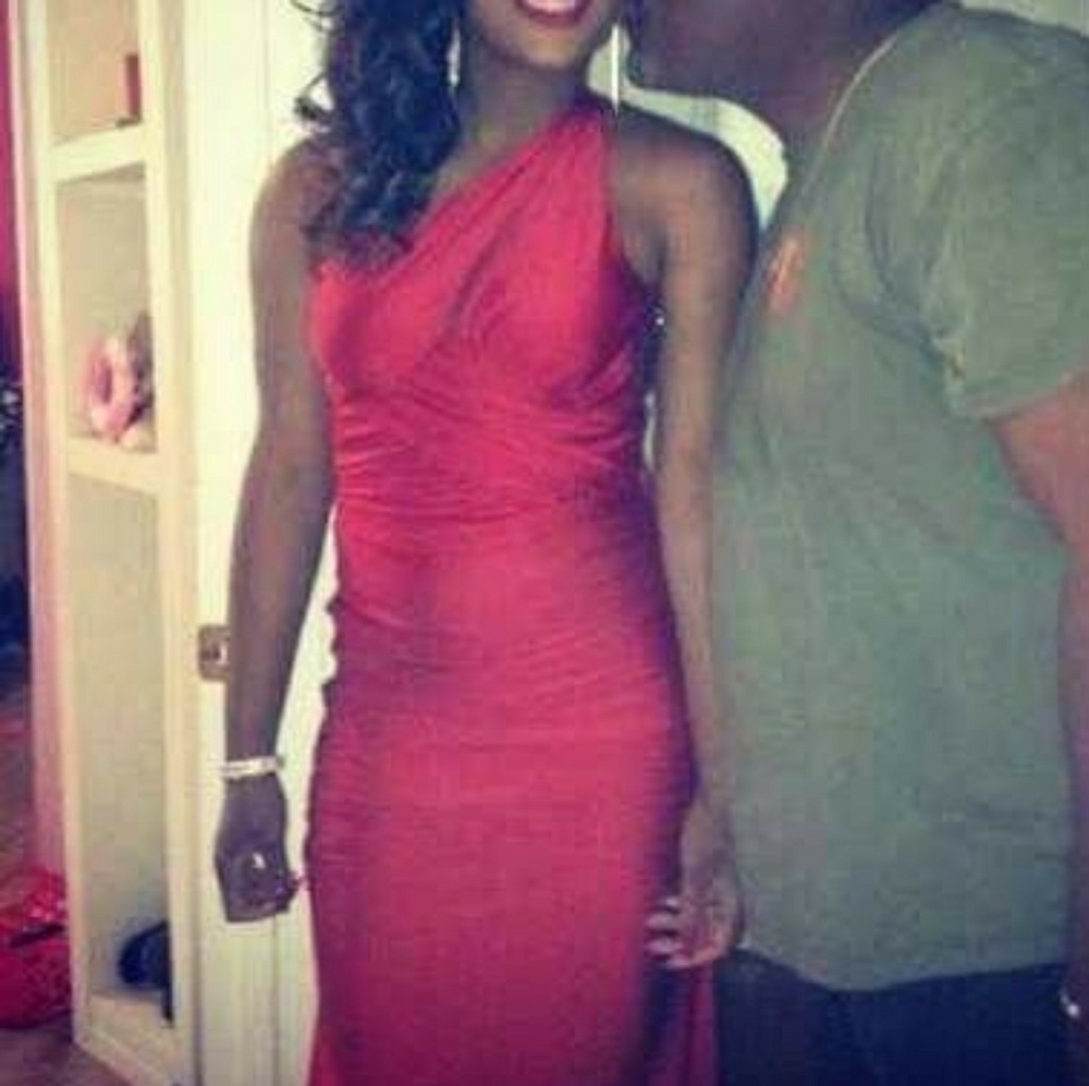 Dress - Picture 4 of 5